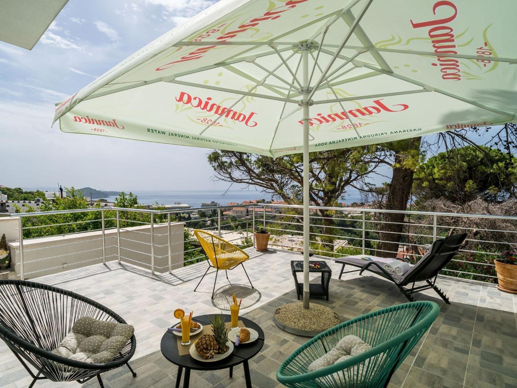 Eulalija- One-bedroom With Terrace And Sea View Apartment *