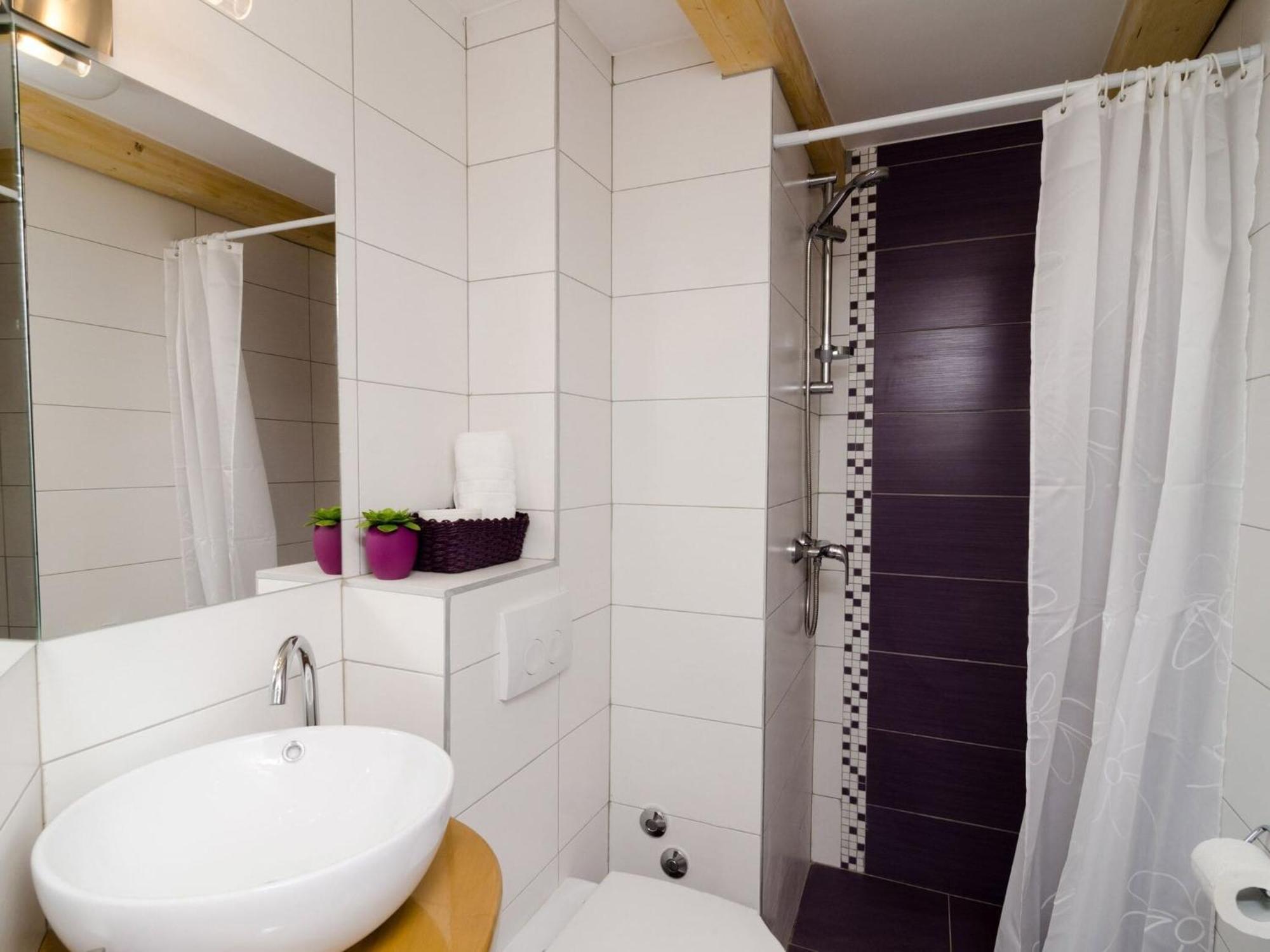 Lavender Garden - Ground Floor - 1 *