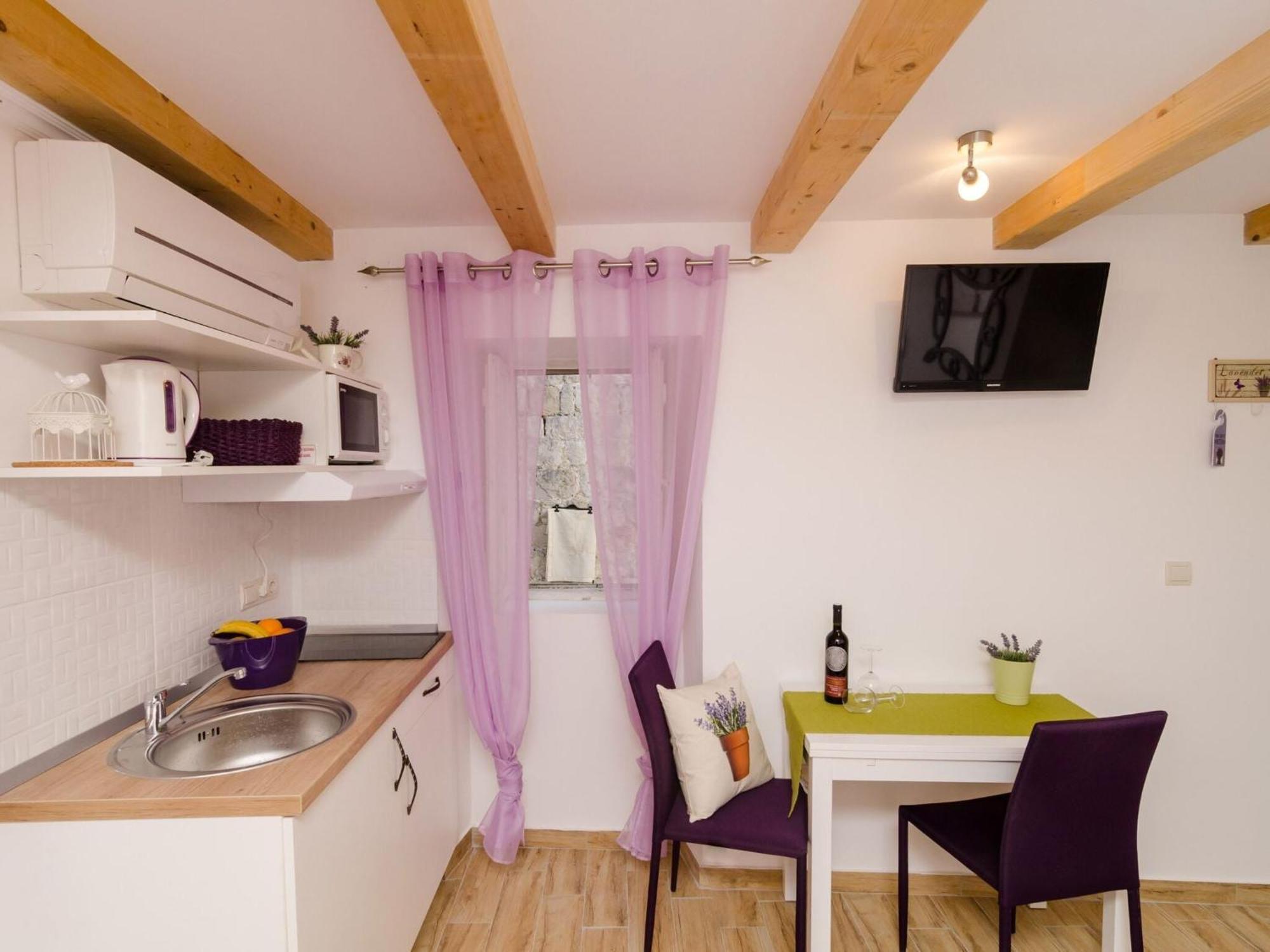 Lavender Garden - Ground Floor - 1 Apartment *