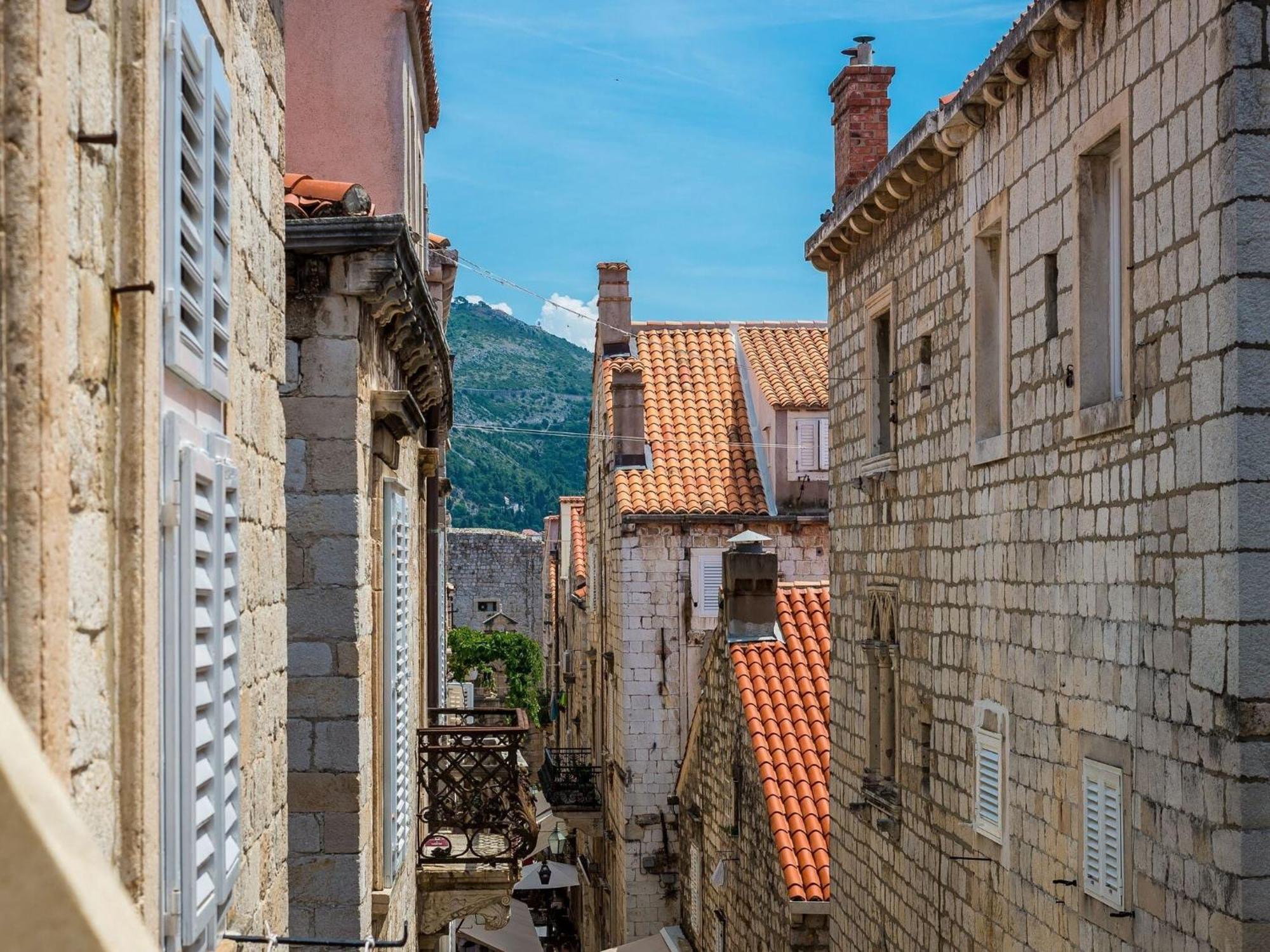 Midtown - One Bedroom With View * Dubrovnik