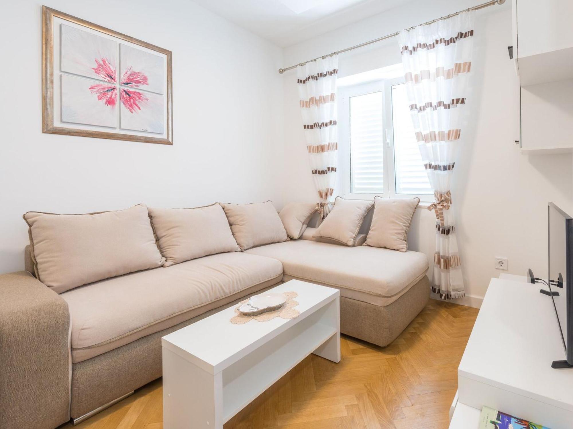 Lucija - Two Bedroom With Balcony And Sea View Apartment Dubrovnik