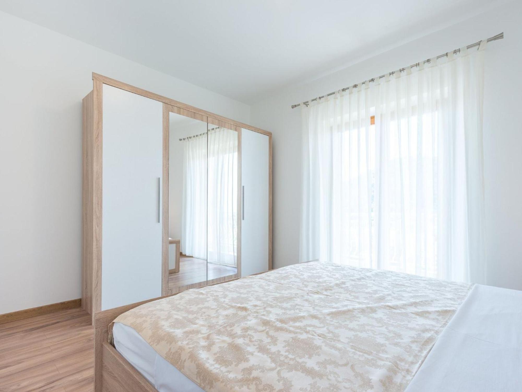 Lucija - Two Bedroom With Balcony And Sea View Apartment Dubrovnik