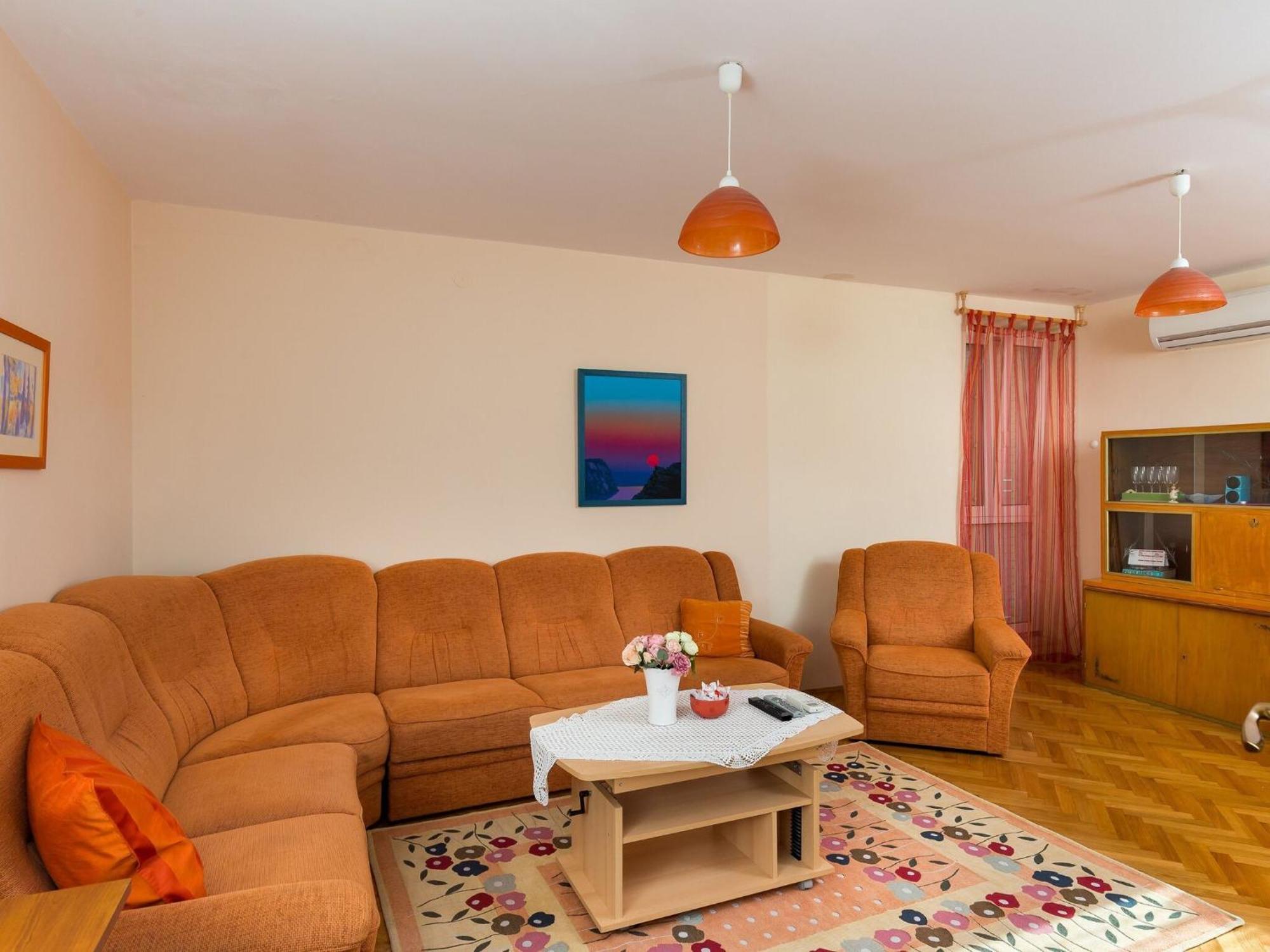 Ventula - Two Bedroom With Sea View *