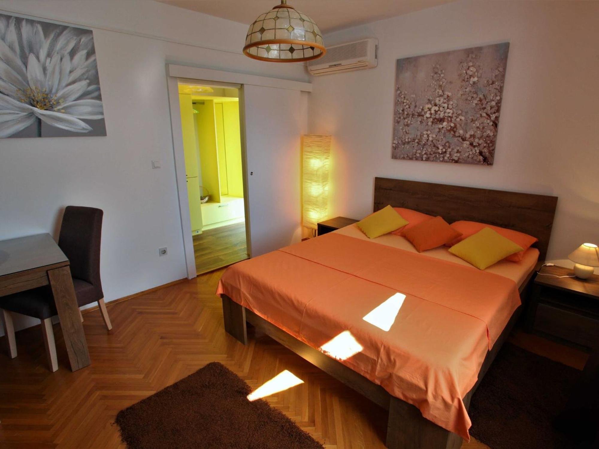 Garden M&m - One Bedroom