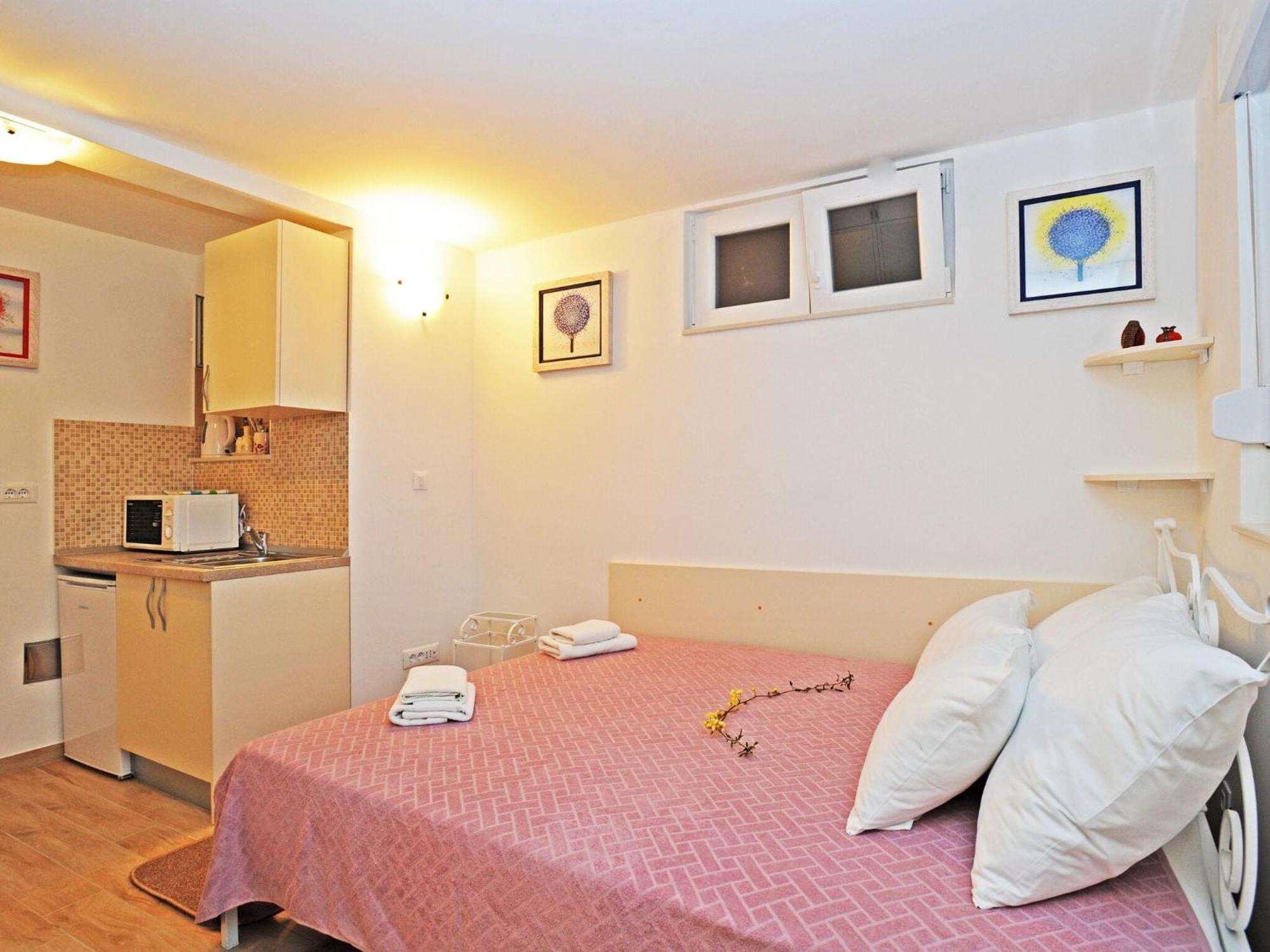 Nika Family - Basic With External Terrace And Sea View A5