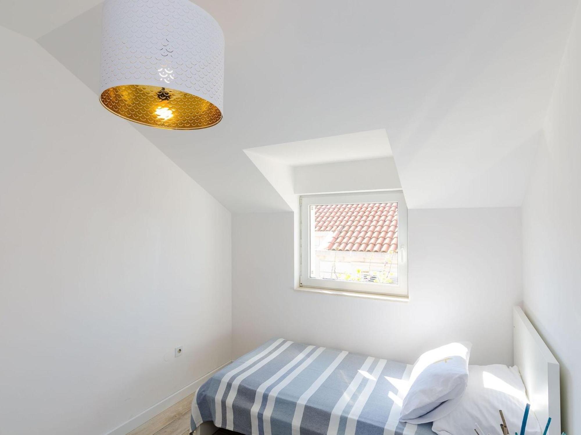 Sea Shell - Triplex Three-bedroom With Terrace * Dubrovnik