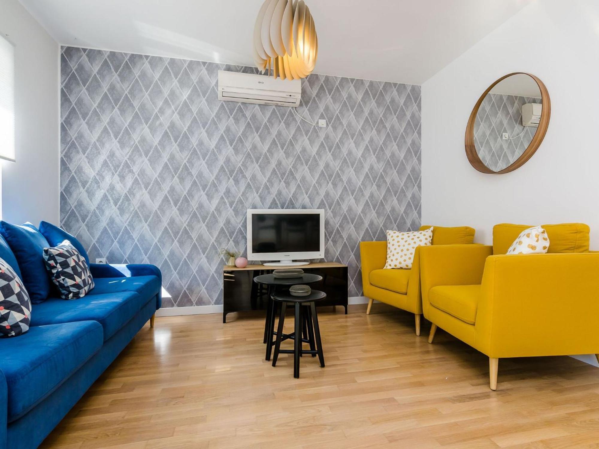 Sea Shell - Triplex Three-bedroom With Terrace *