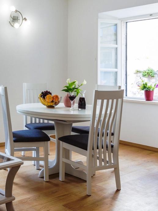 Presidential - Central Royal Palace - Old Town Apartment