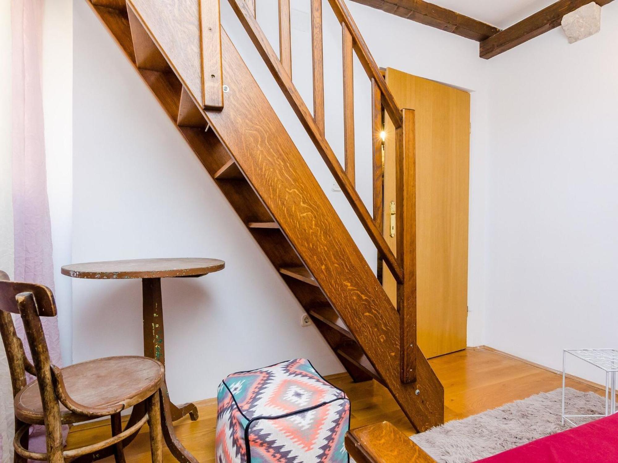 St George - Two Bedroom With View *