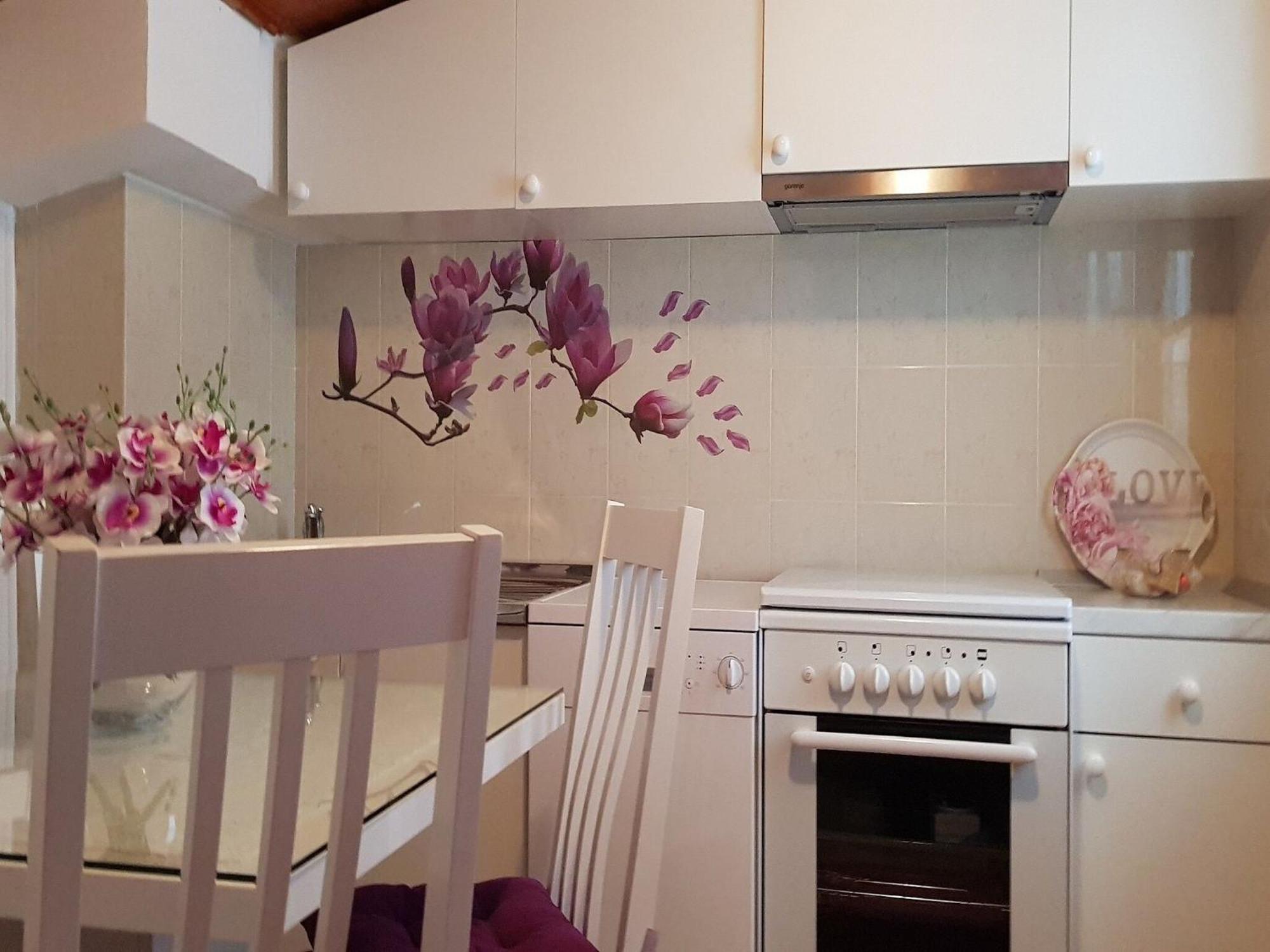Little Star - Two Bedroom With Terrace *