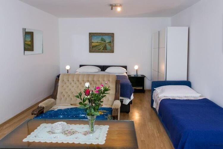 Kusalo- One Bedroom With Terrace 4 *