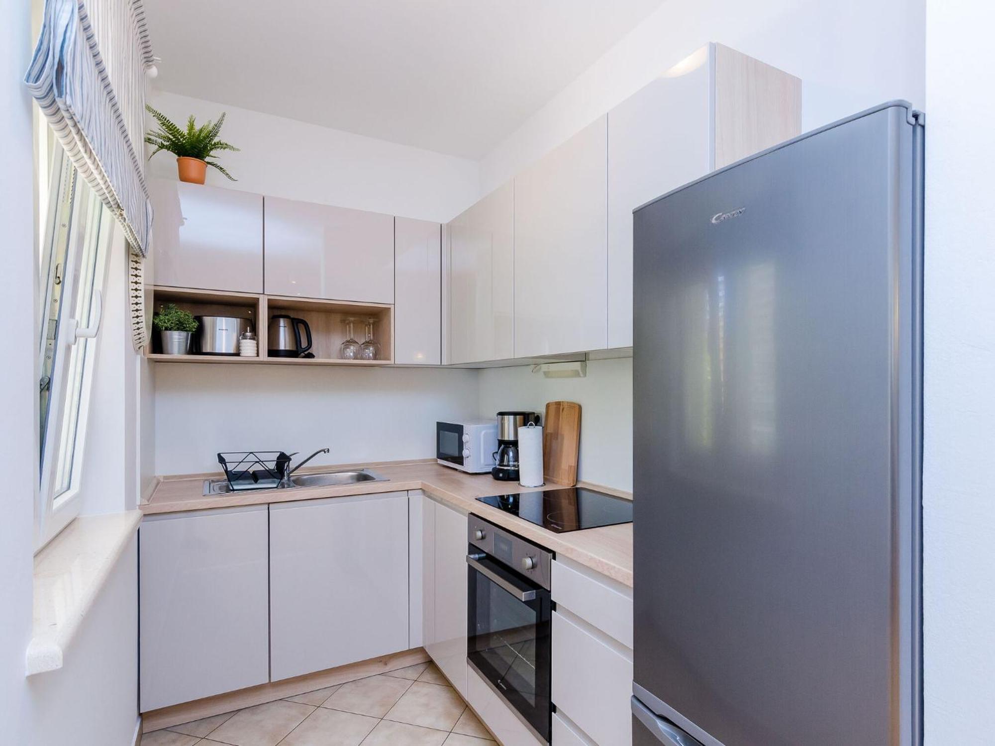 Apartment Private Garden - Two-bedroom With Garden And Terrace *