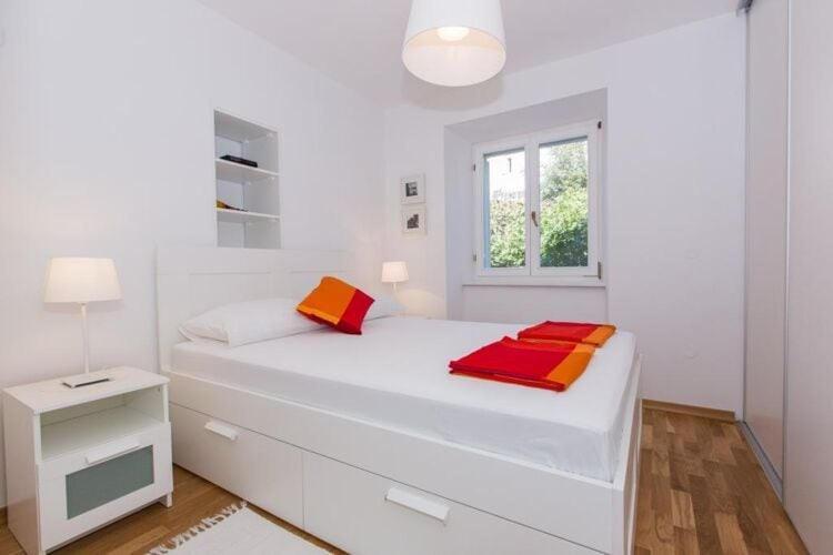 Nera - Triplex Two Bedroom With Balcony And Sea View Apartment *