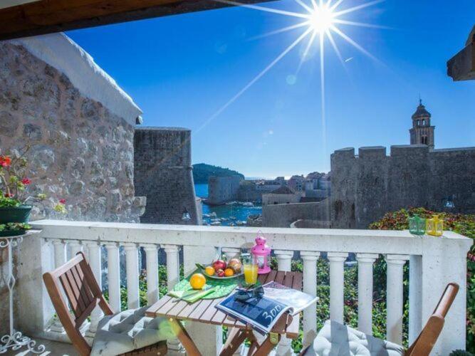 Apartment Nera - Triplex Two Bedroom With Balcony And Sea View *