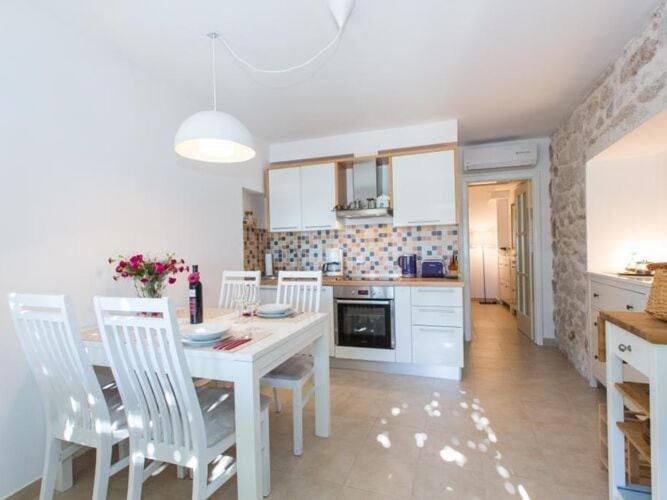 Nera - Triplex Two Bedroom With Balcony And Sea View Apartment Dubrovnik