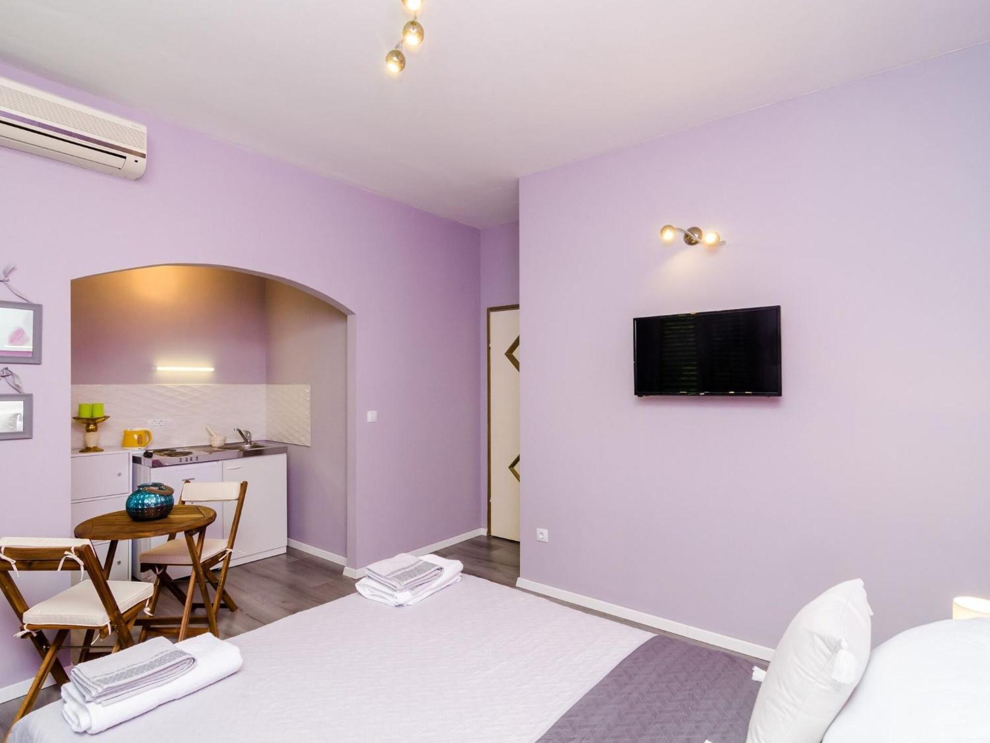 Tenega - With View Apartment