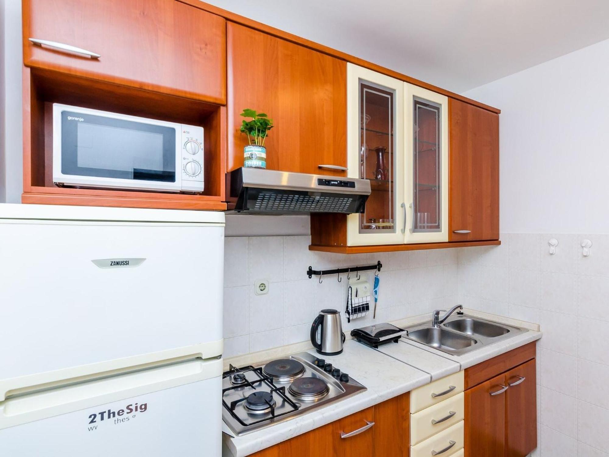 Antej - One Bedroom With Terrace And View