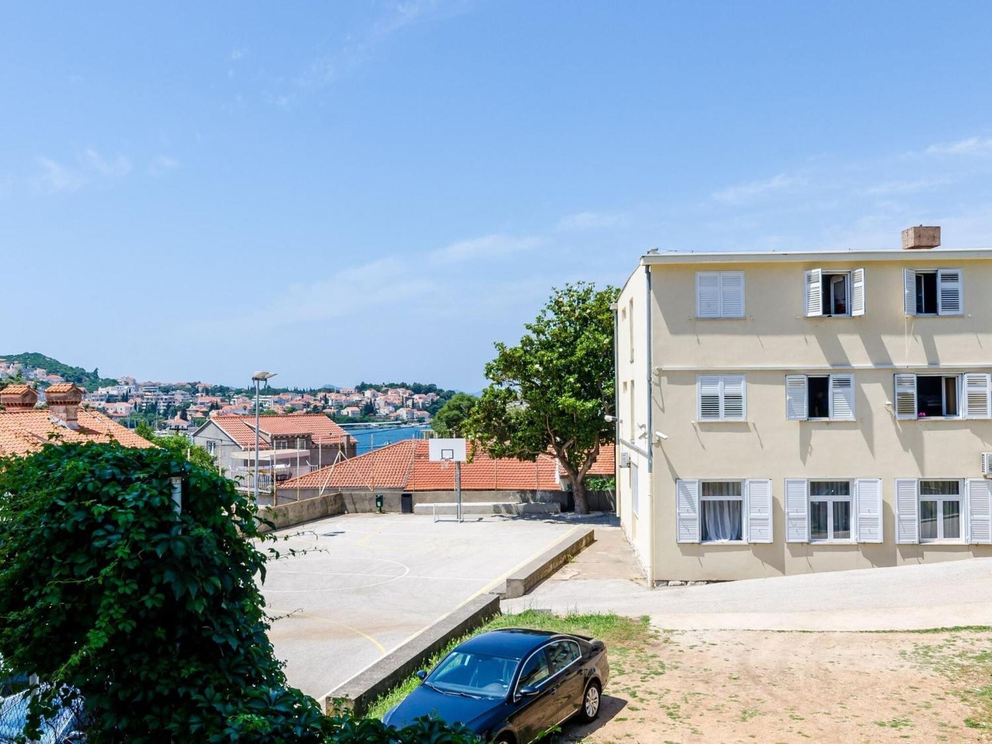 Antej - One Bedroom With Terrace And View *
