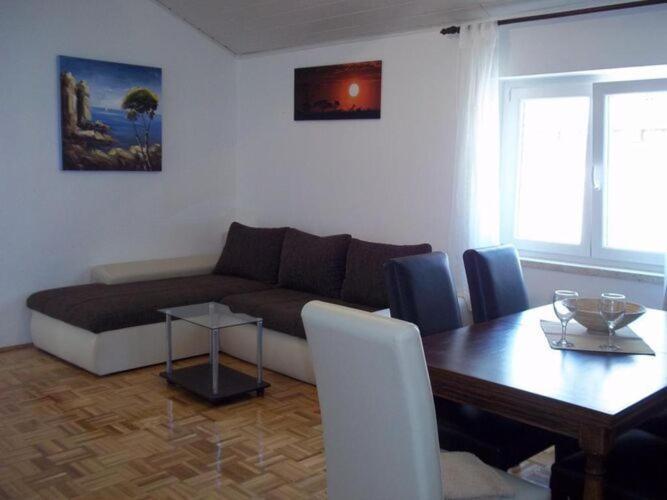 Sunshine - Two Bedroom With Sea View Apartment Dubrovnik