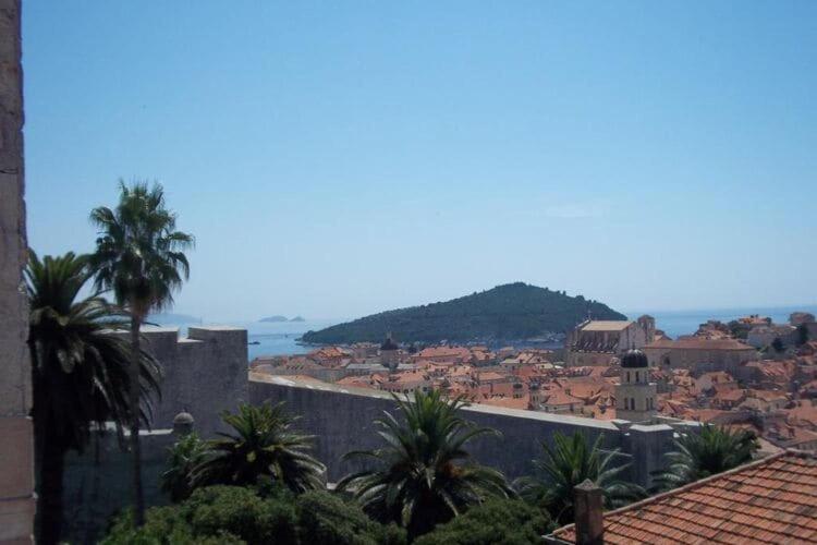 Apartment Sunshine - Two Bedroom With Sea View