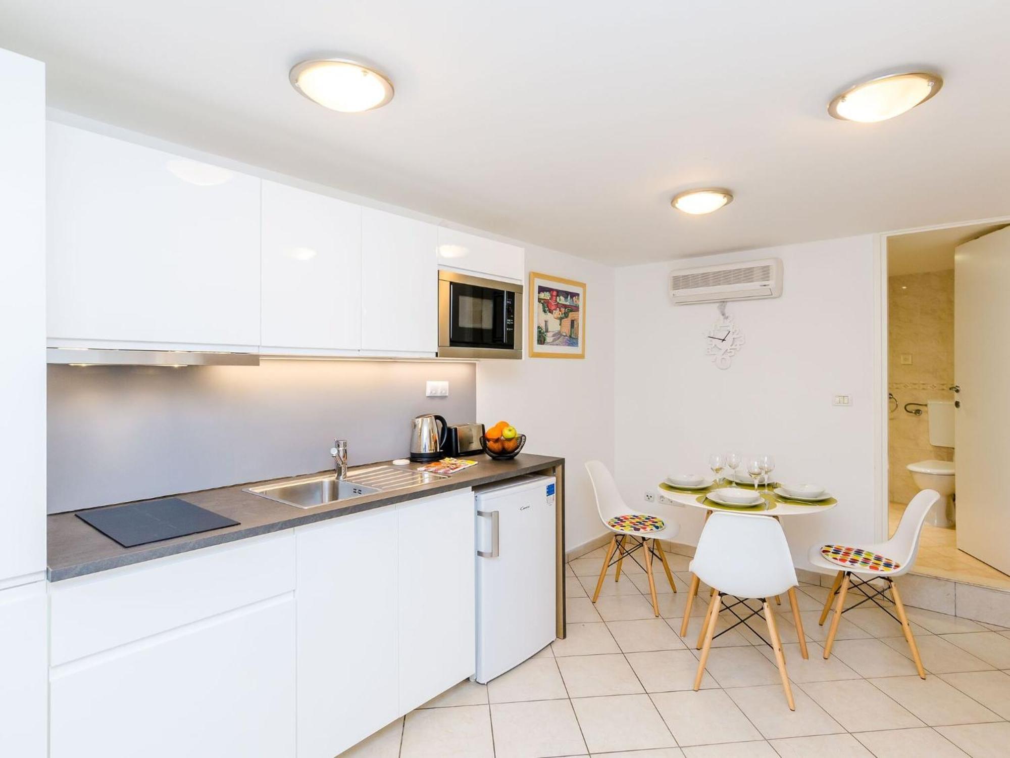 Domix - Two Bedroom *