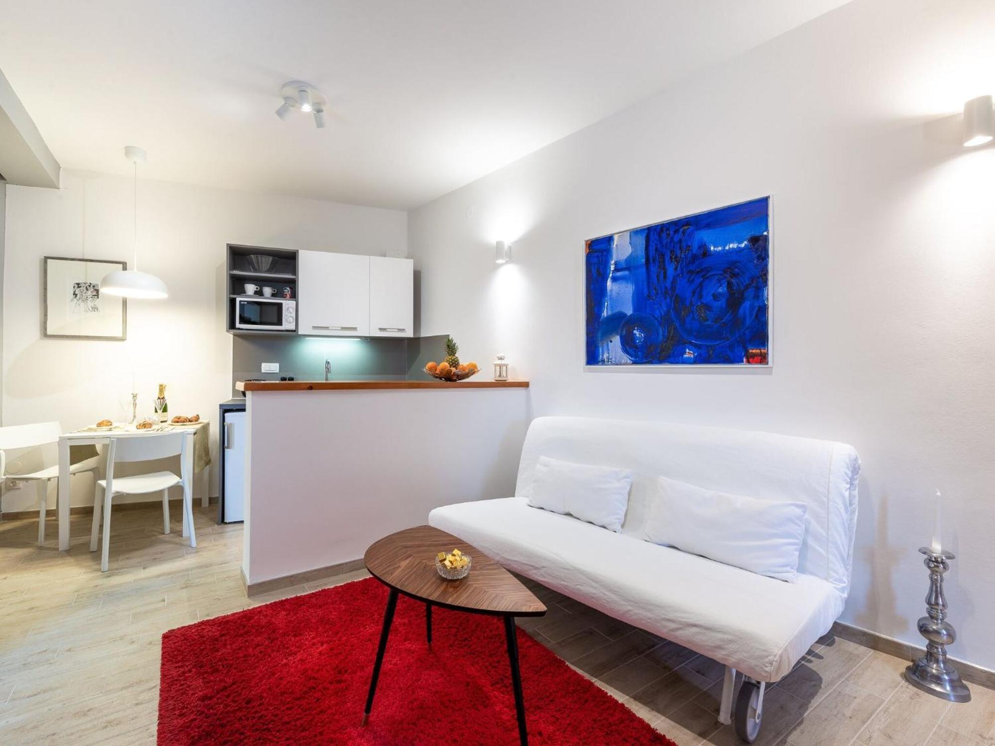Apartment Romance - One Bedroom With Terrace R1 *