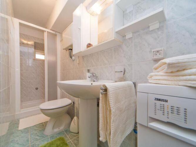 Apartment Maru - Two Bedroom With View A4 Dubrovnik