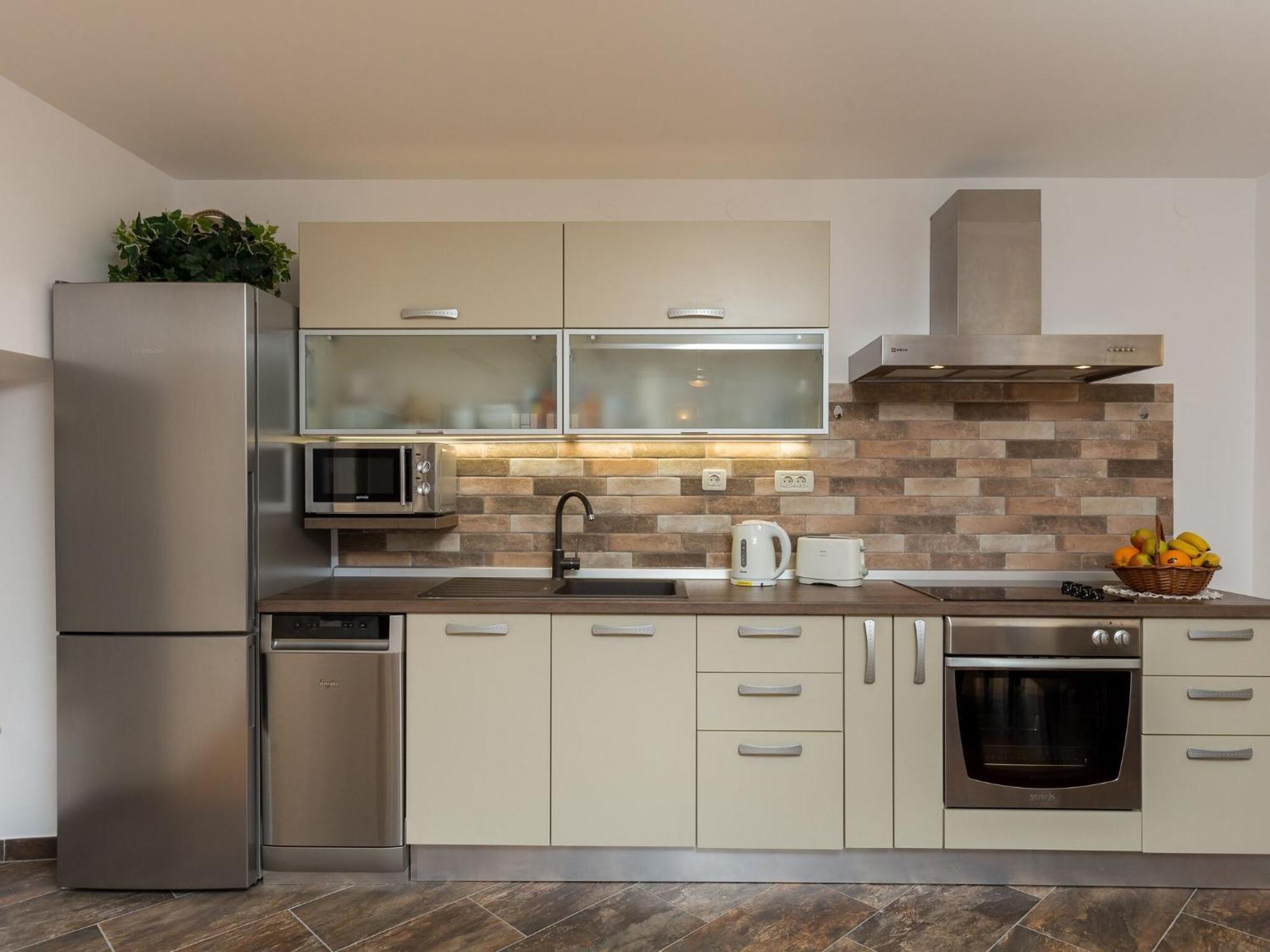 Maru Prestige - Comfort Duplex Two Bedroom Apartment *