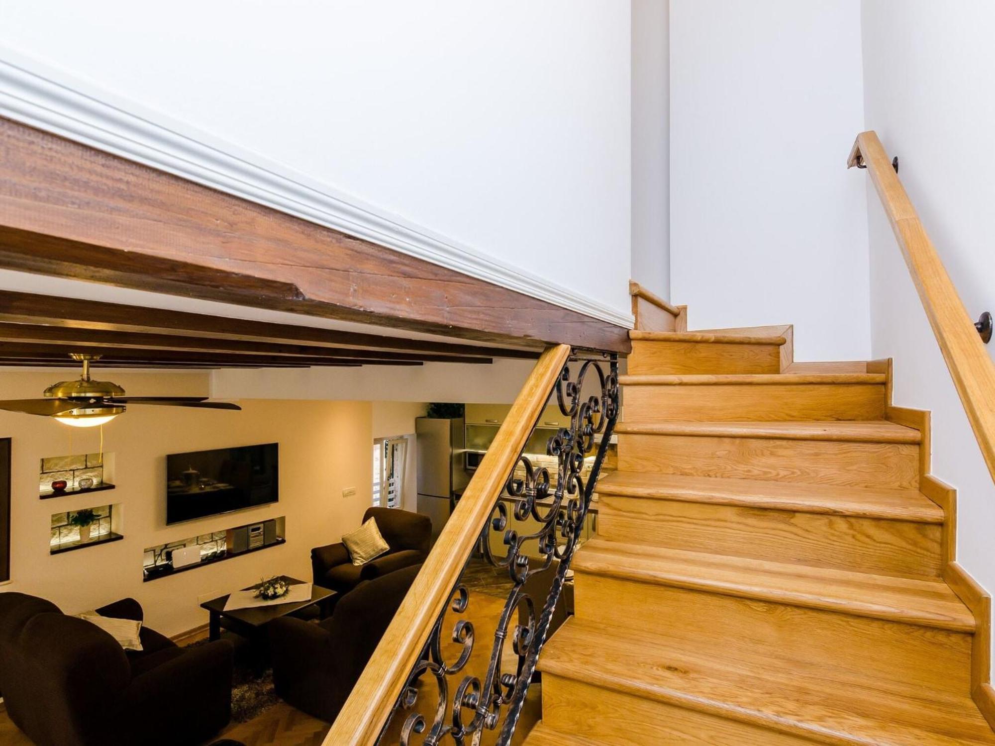 Maru Prestige - Comfort Duplex Two Bedroom *
