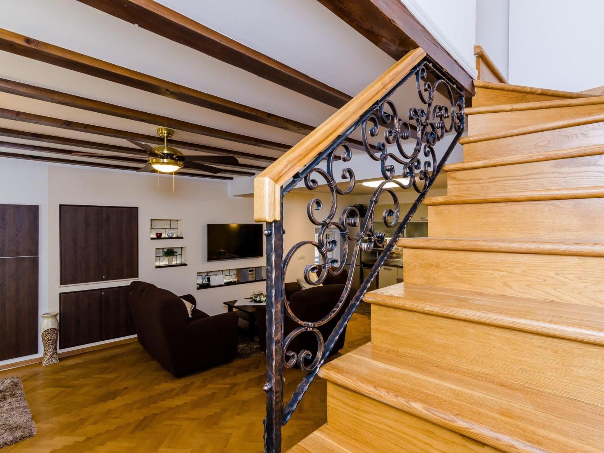 Maru Prestige - Comfort Duplex Two Bedroom Apartment *