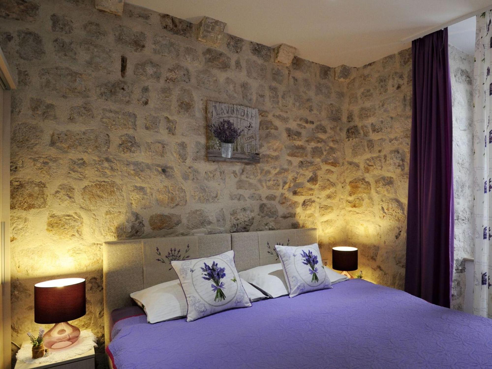 L & L Old Town - One Bedroom Dubrovnik