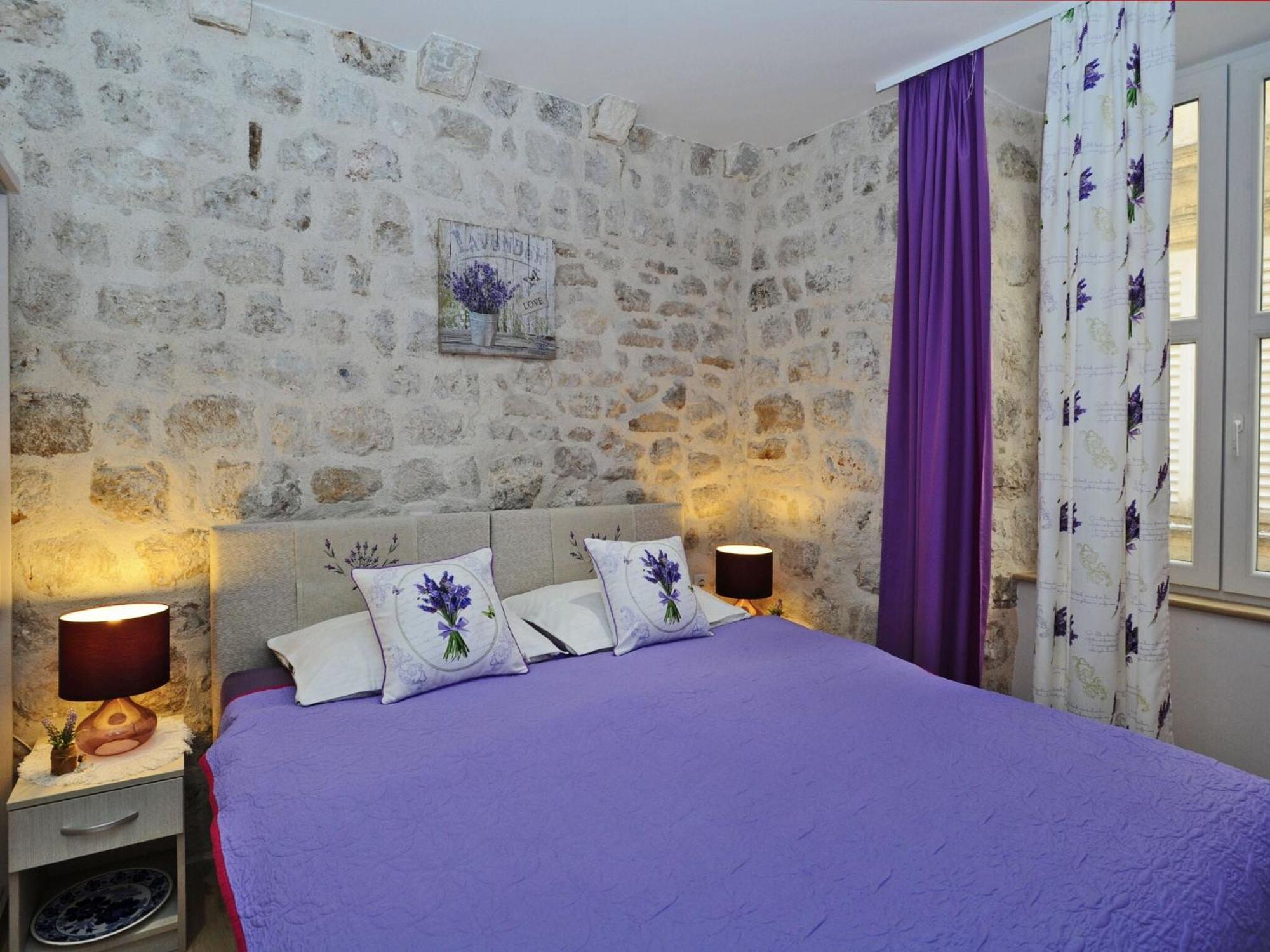 Apartment L & L Old Town - One Bedroom