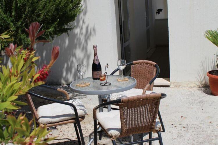 Lozica - Comfort With Terrace And Sea View