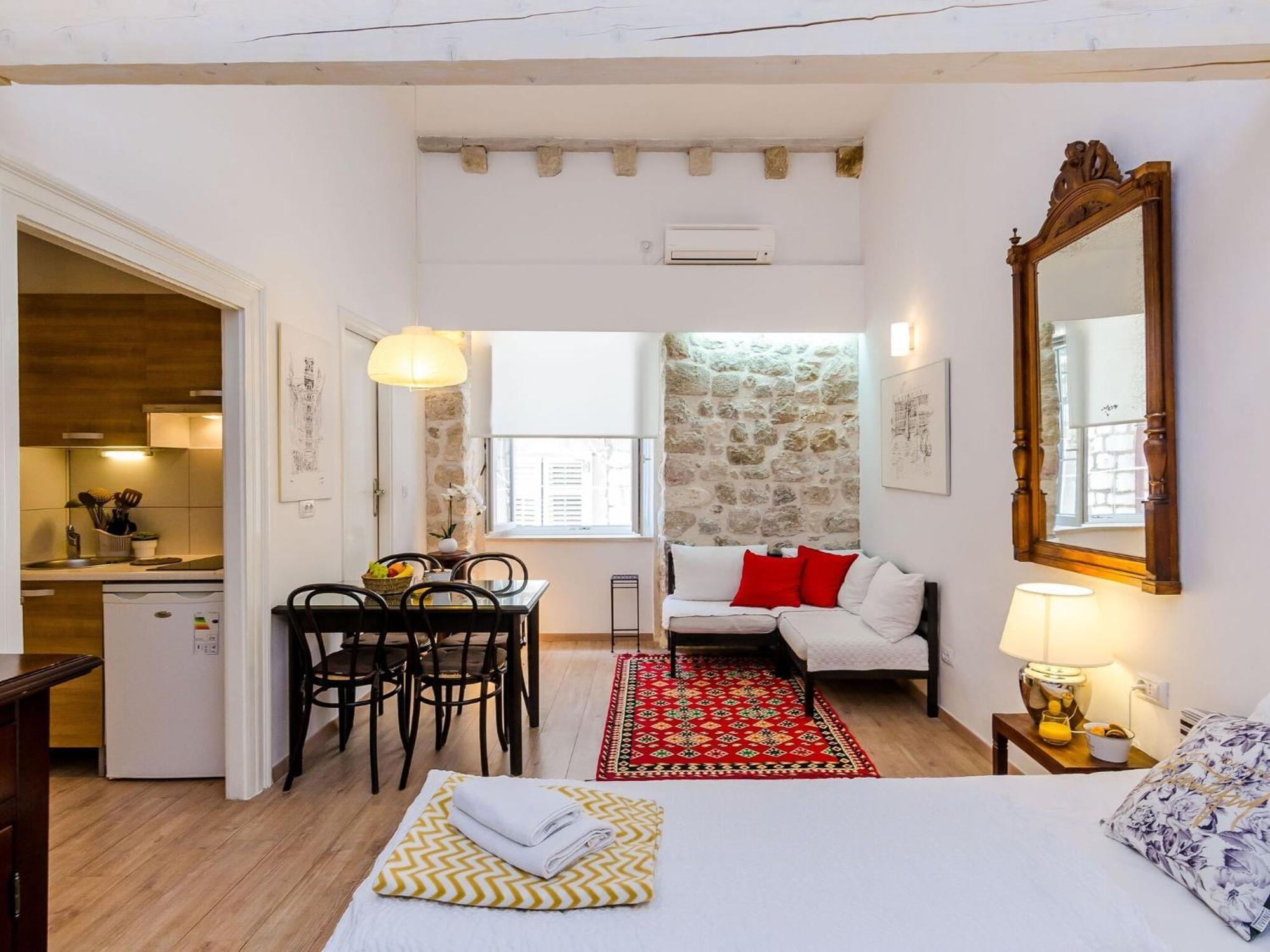 Apartment Midtown - With Street View Dubrovnik