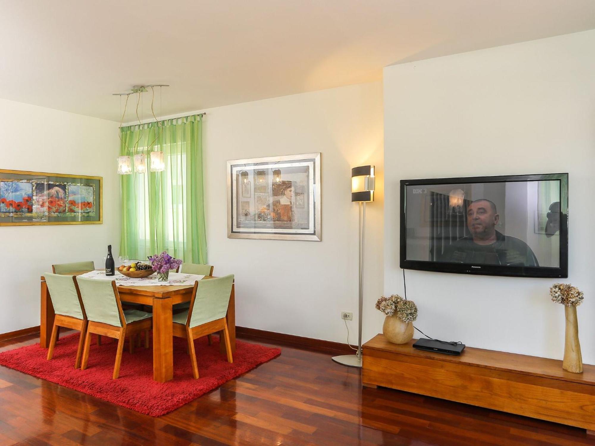 Alma - Two Bedroom With Terrace And Sea View Apartment *