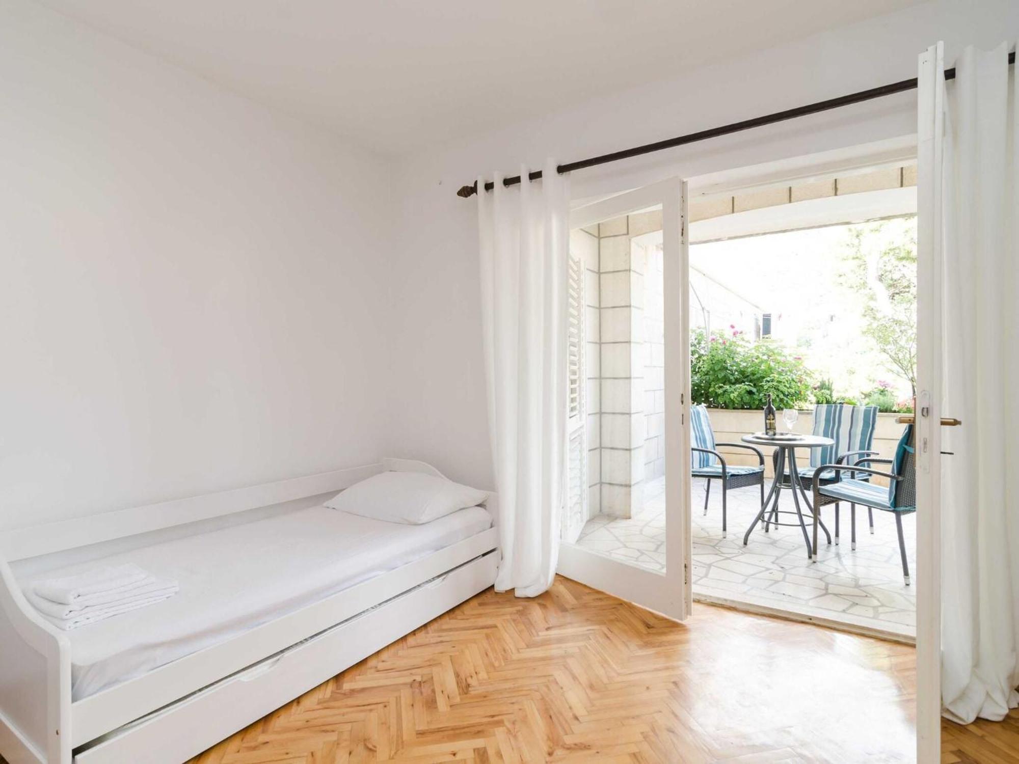 House Ariva