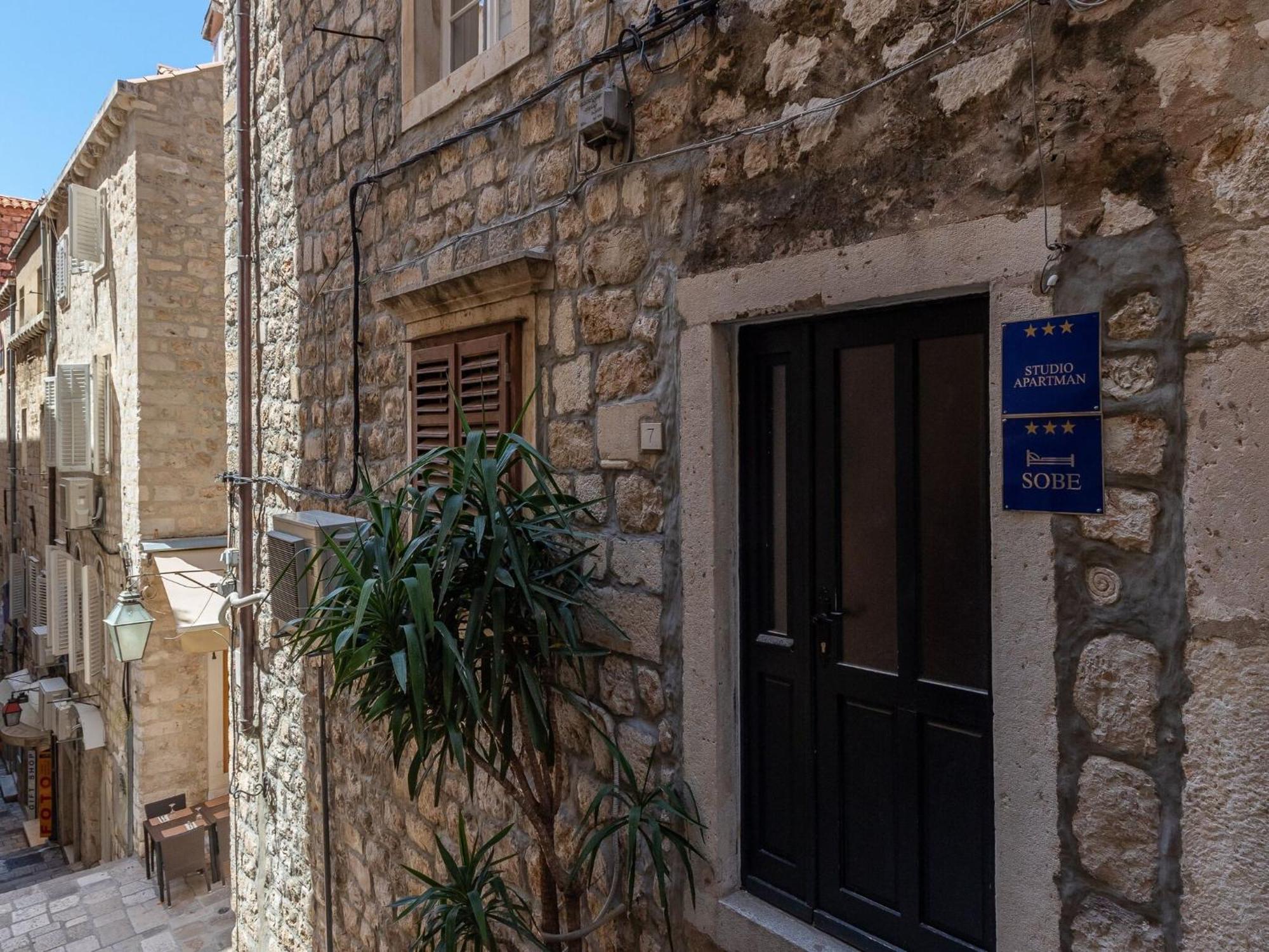 Old Town Charming Nest - One Bedroom Apartment