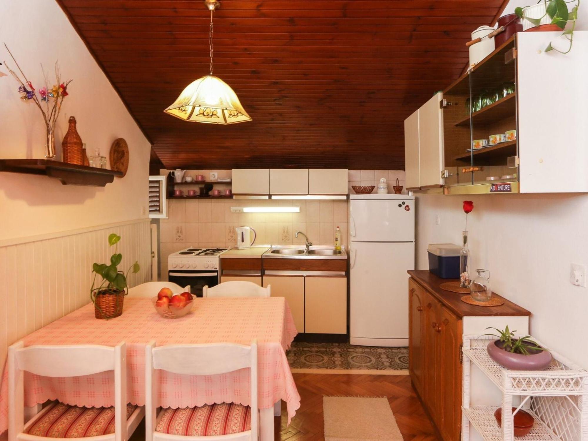 Ikana - Duplex Two Bedroom Apartment *