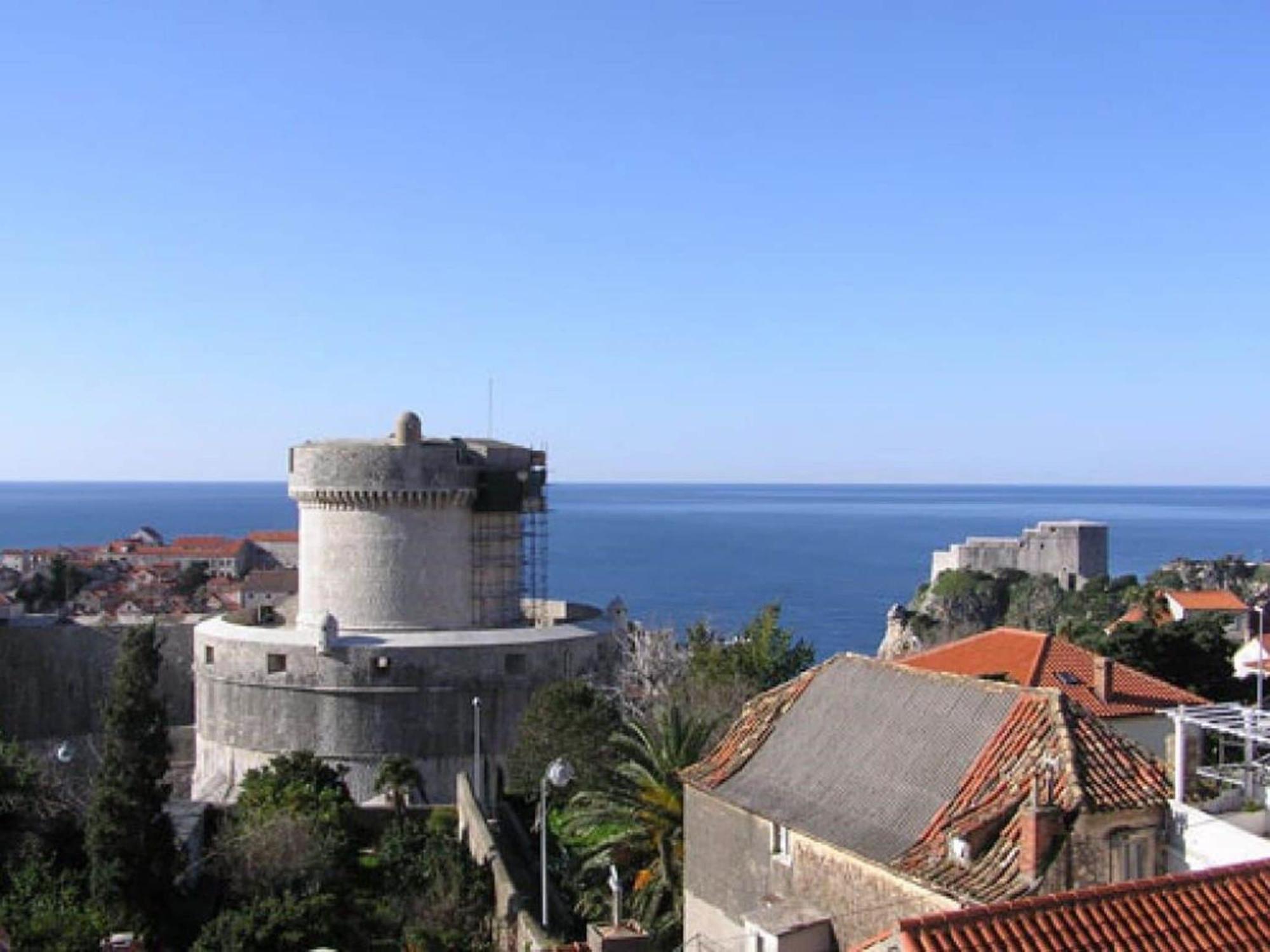 Magic - One Bedroom With Sea View