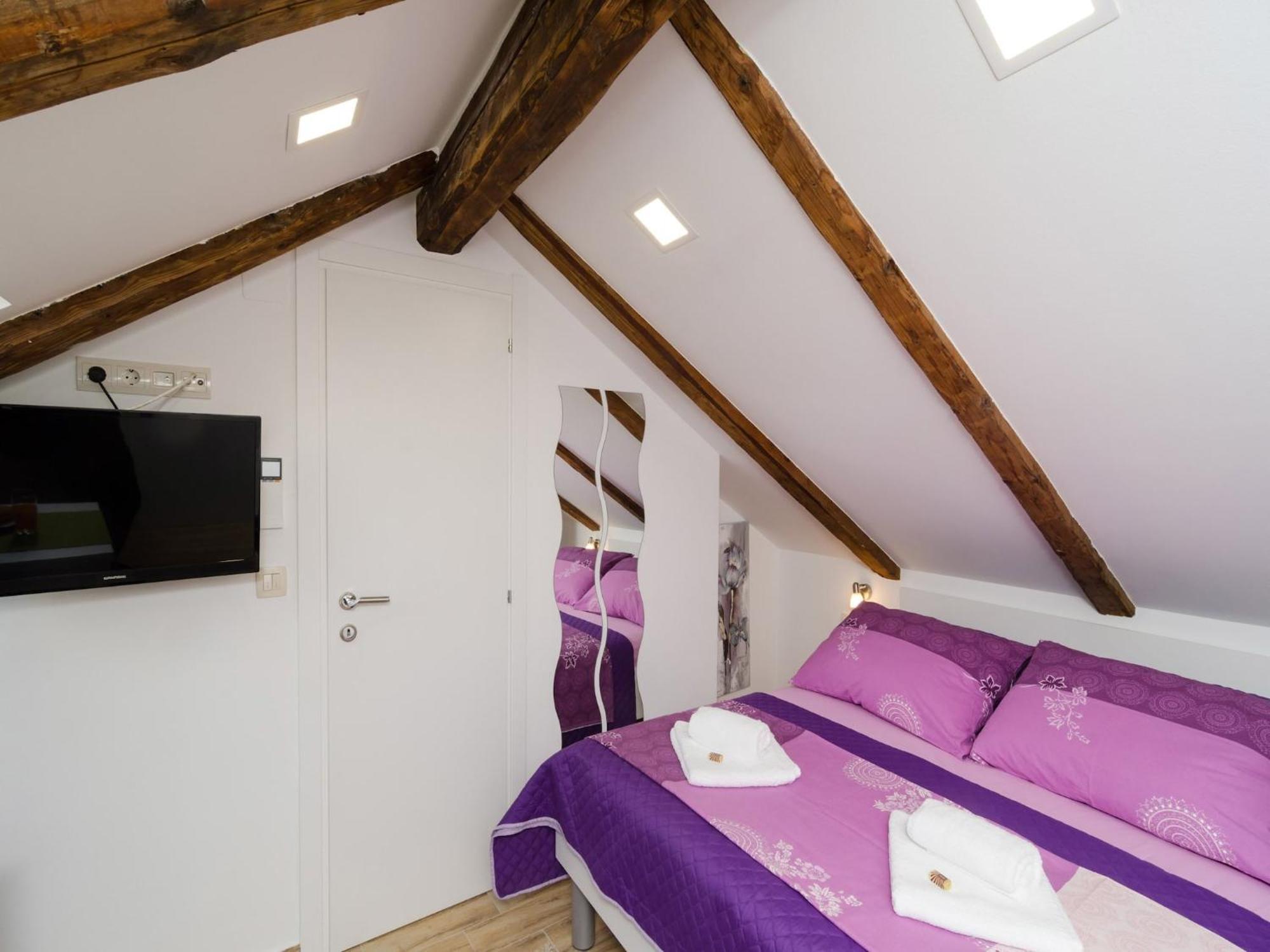 Lavender Garden - Comfort With Side Sea View Second Floor - 5 Apartment Dubrovnik