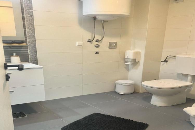 Noa Old Town - - Ground Floor Apartment *