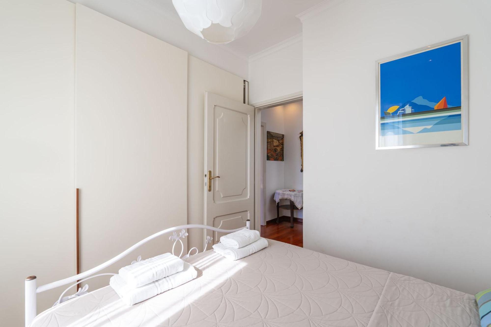 Alis Apartment *