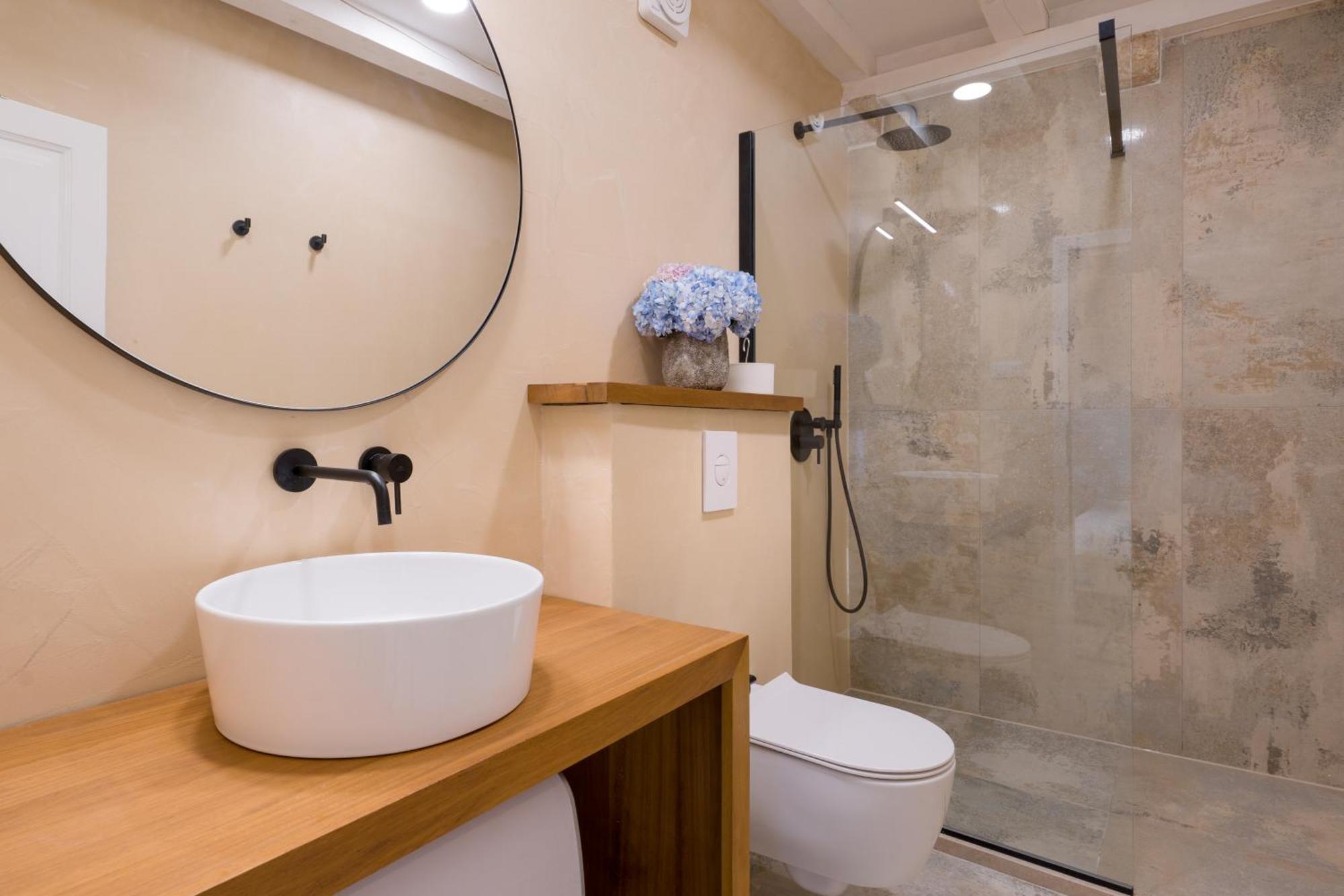 Luxury Lina - I Apartment *
