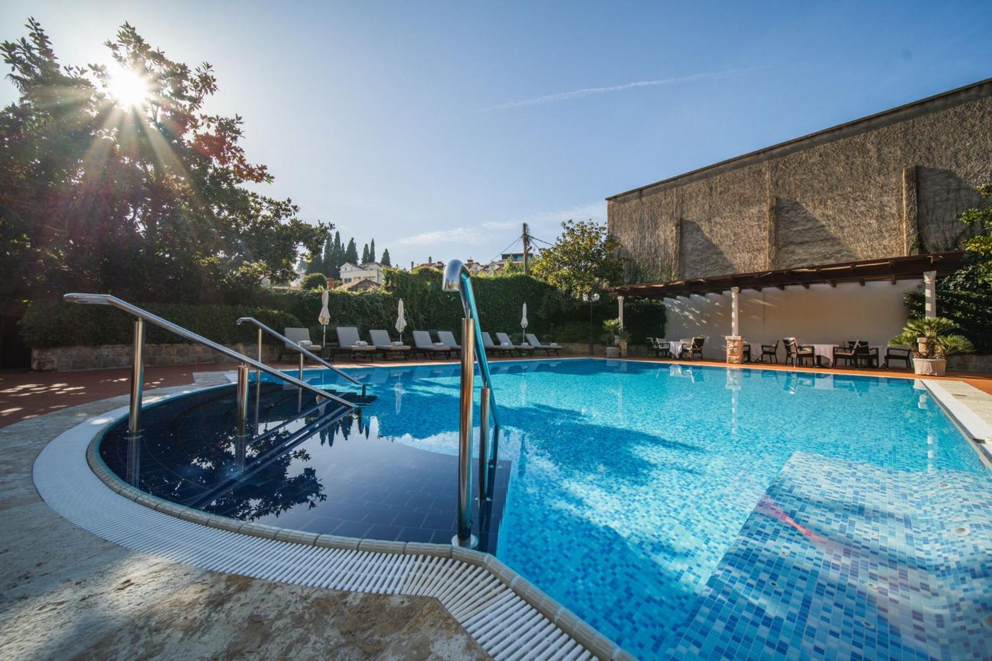 Boutique Kazbek Hotel 5*