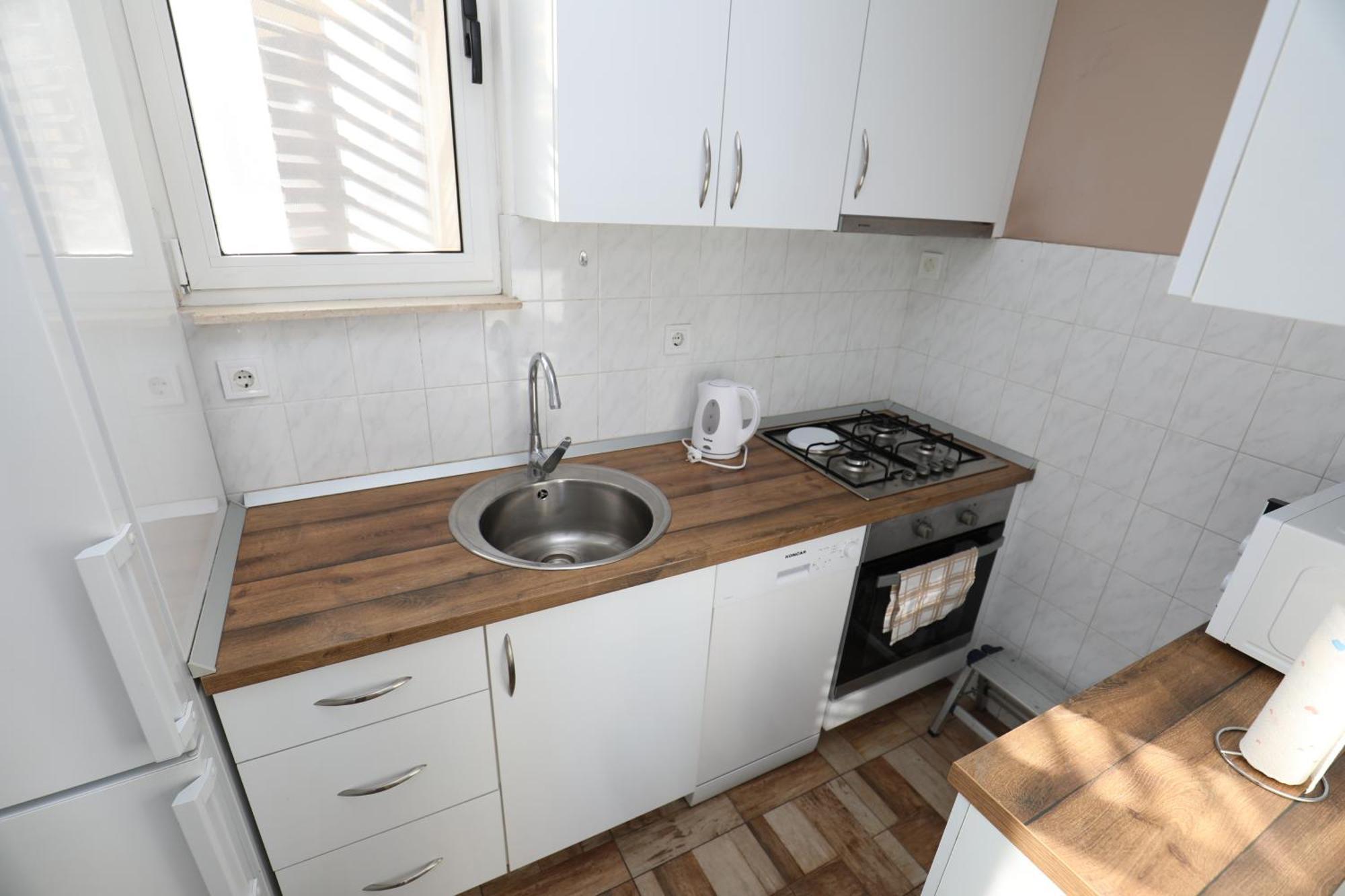 Tihana Apartment *