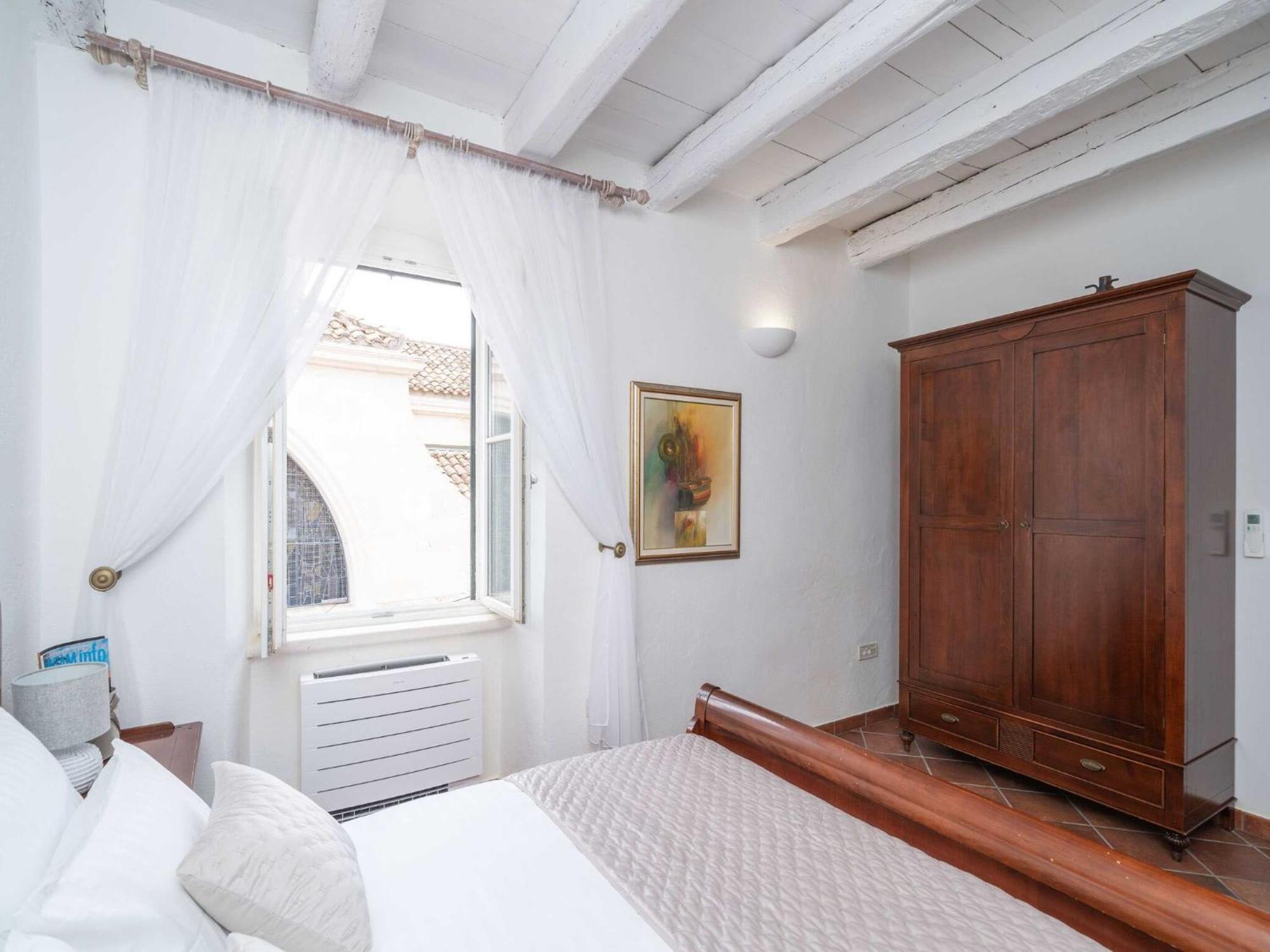 Apartment Secret - Two Bedroom With View