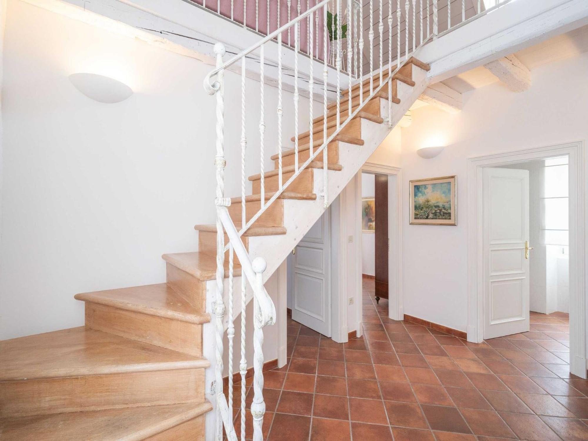 Secret - Two Bedroom With View Apartment *