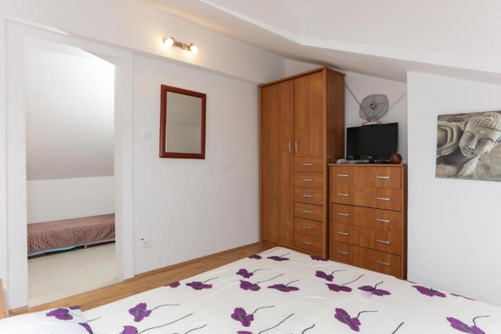 Apartment Lana Old Town Center *