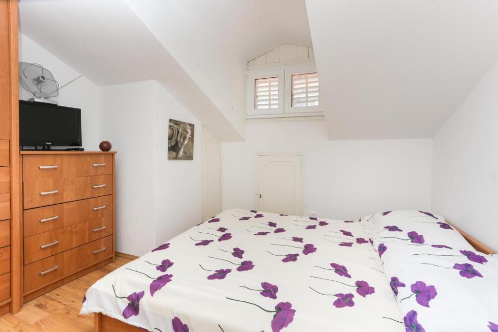 Apartment Lana Old Town Center *