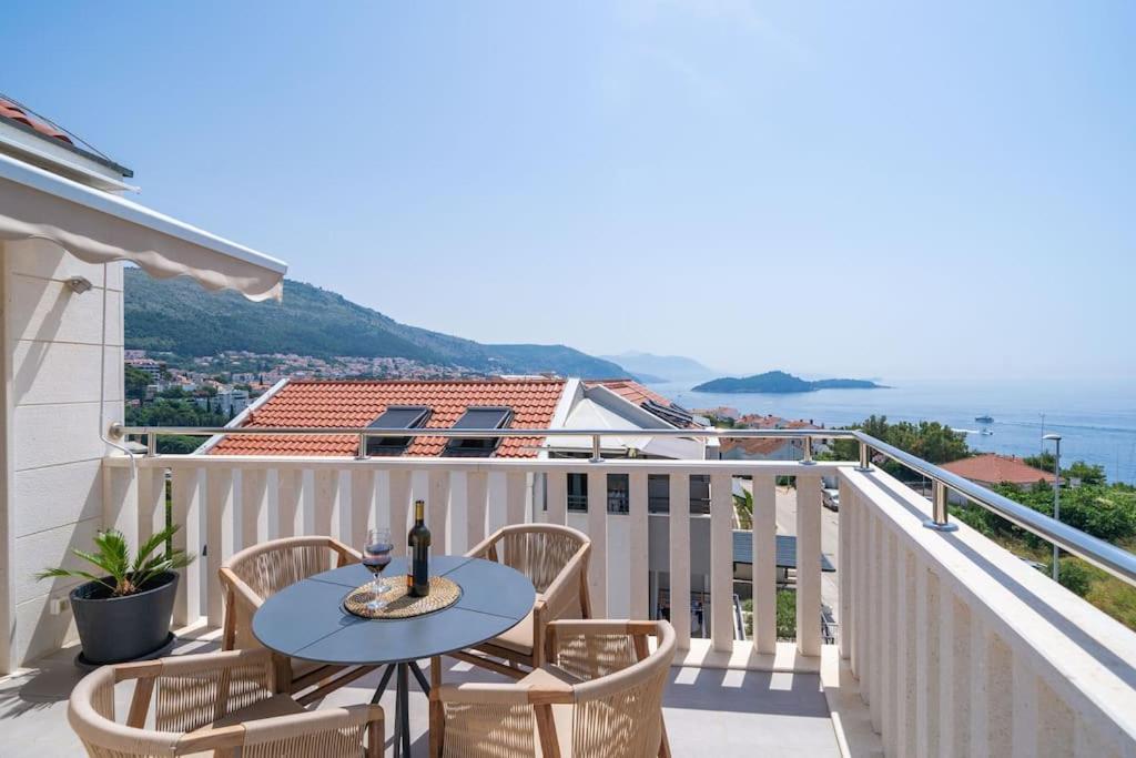 Apartment Marlo With Views On The Adriatic!